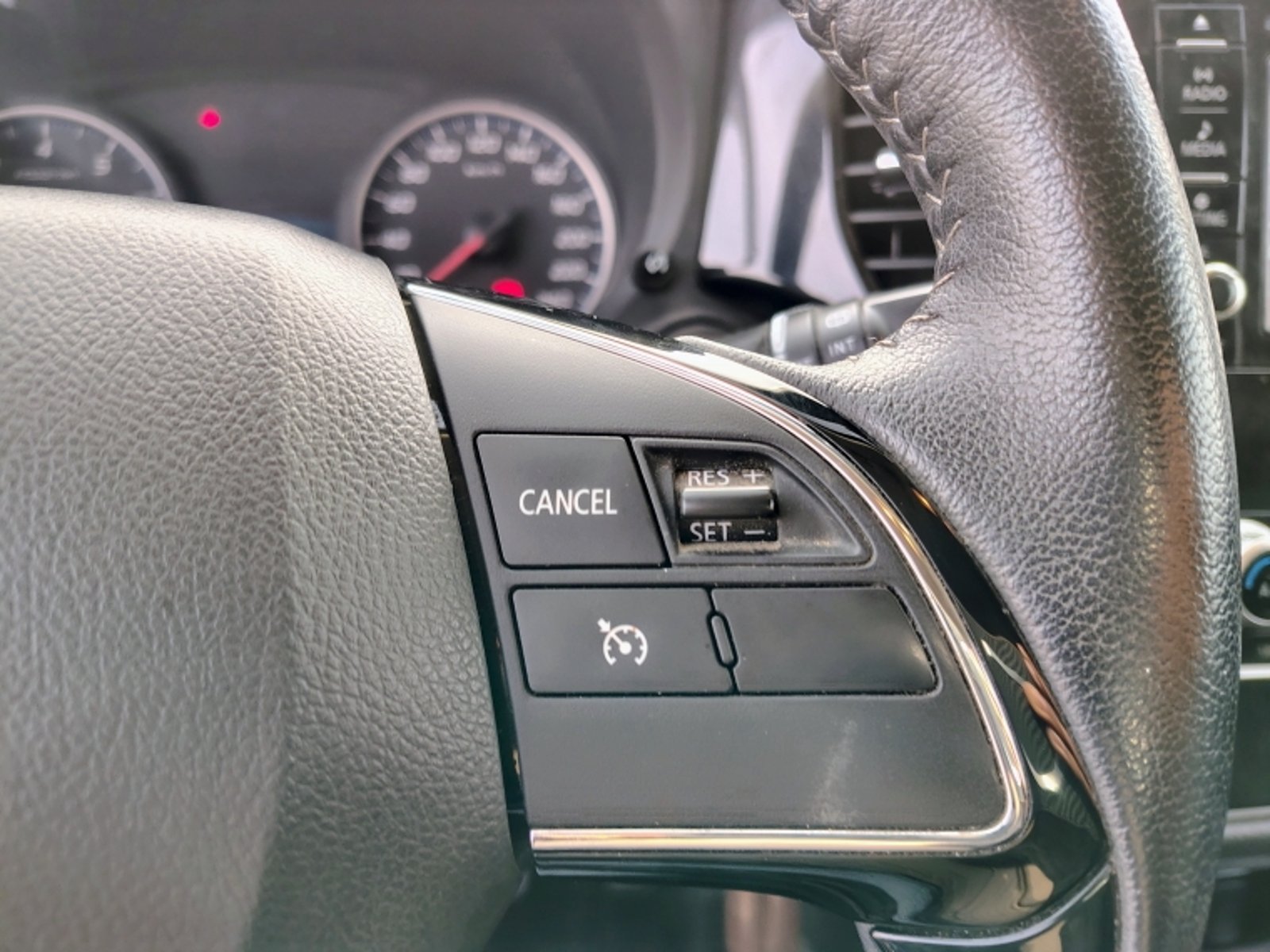 MITSUBISHI Outlander 2.0 2021 - Imagen 14 de 20