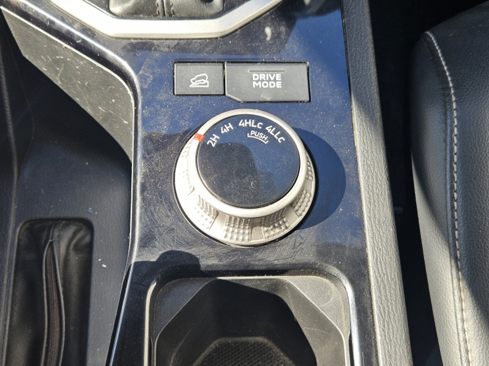Mitsubishi L200 New L200 D/c Dakar Xr Aut 2.4 4x4 2025 - Imagen 13 de 20