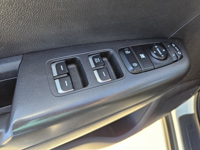 Kia Sportage Lx 2.0l Gsl 6mt 2wd 4x2 2019 - Imagen 13 de 20
