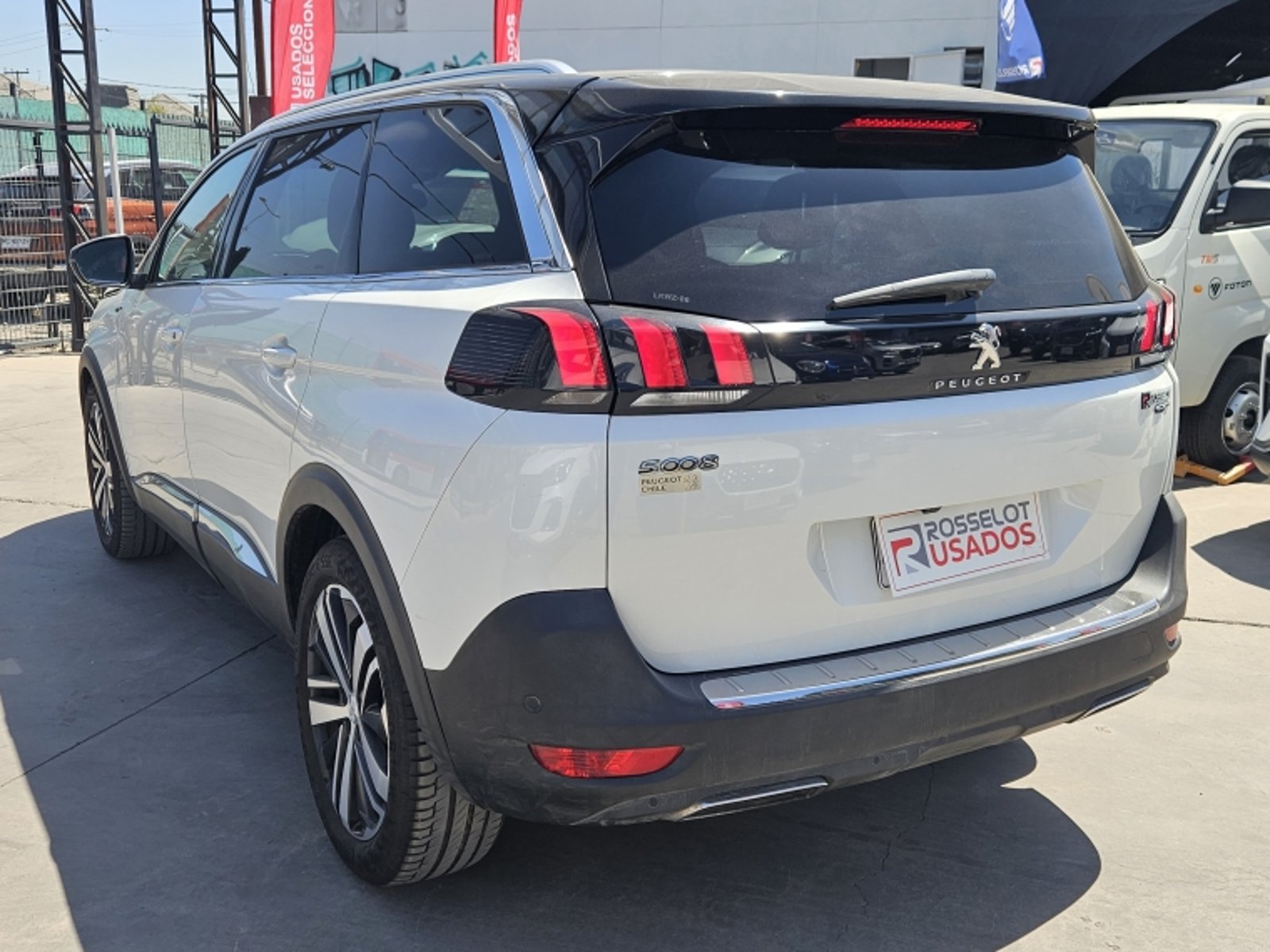 PEUGEOT 5008 Blue Hdi 180 Hp 2.0 Aut 2019 - Imagen 6 de 20