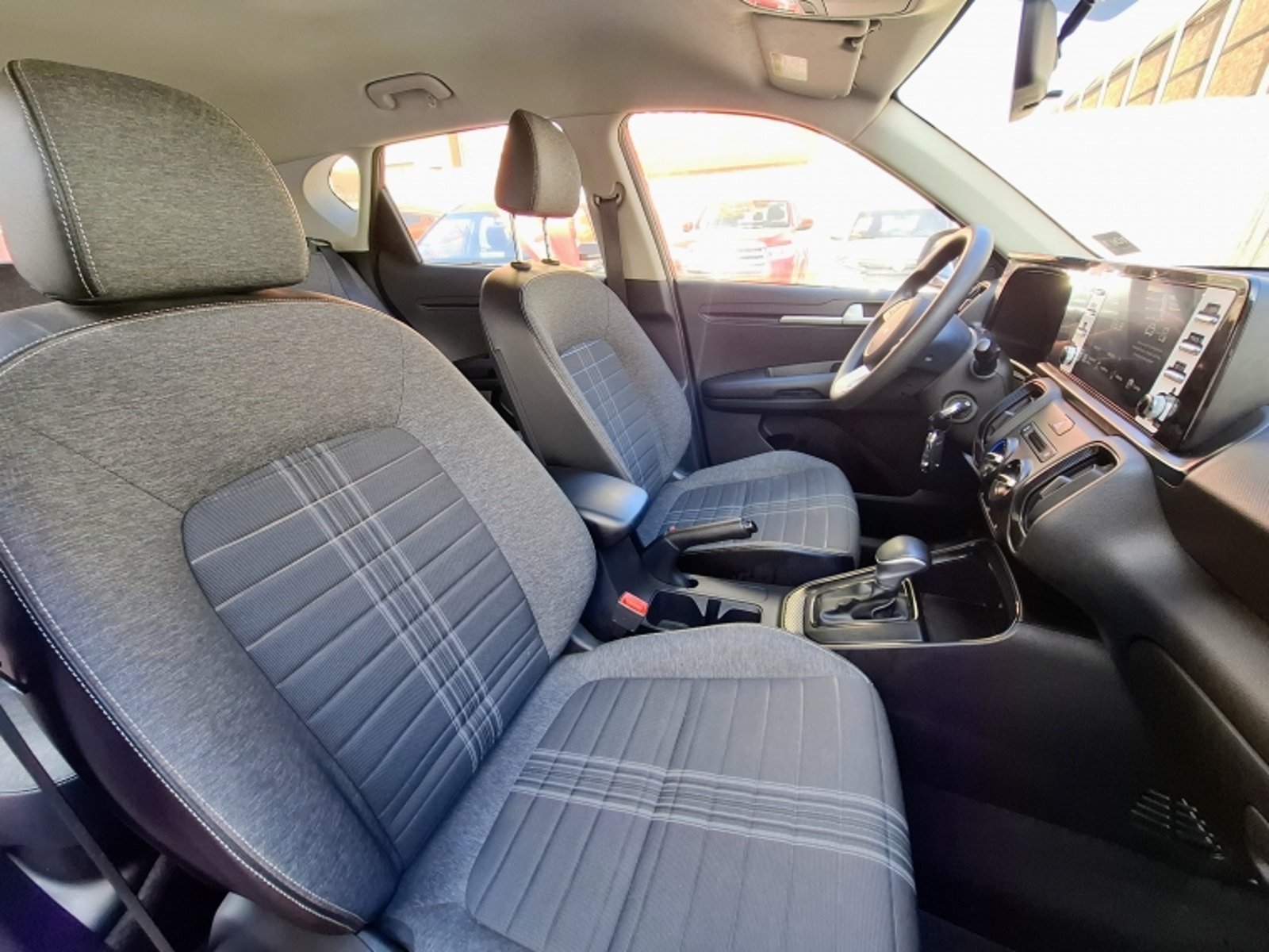 KIA Sonet 1.5 Aut 2025 - Imagen 17 de 20