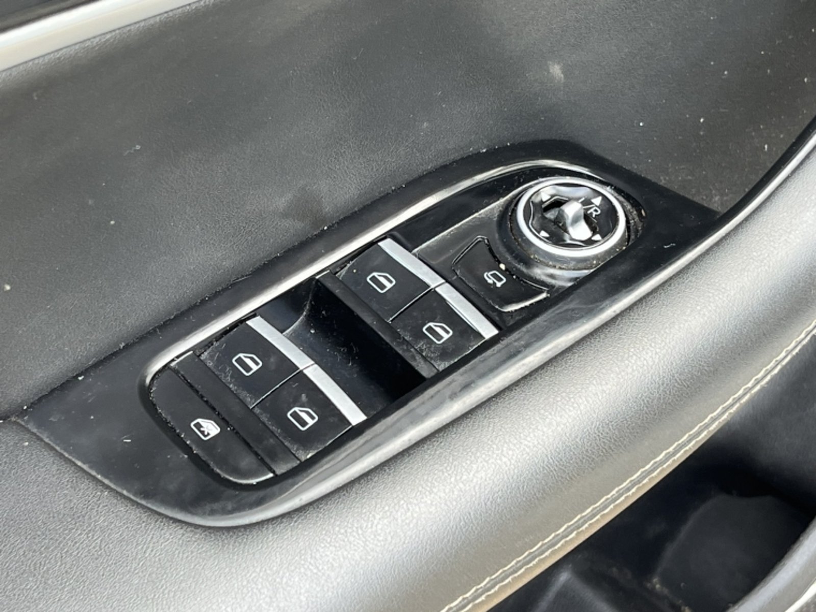 Chery Tiggo 8 1.5 2022 - Imagen 12 de 20