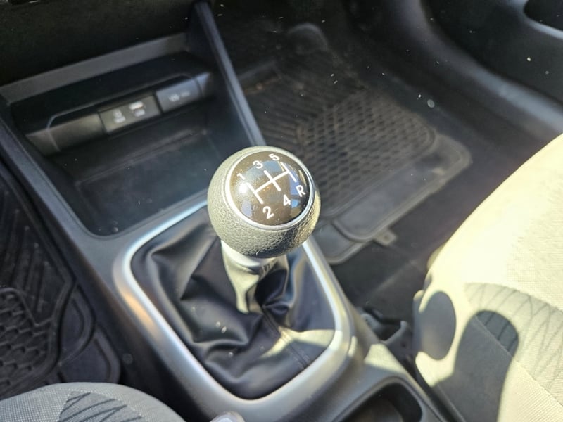 Kia Soluto Mpi 1.4 2024 - Imagen 9 de 17