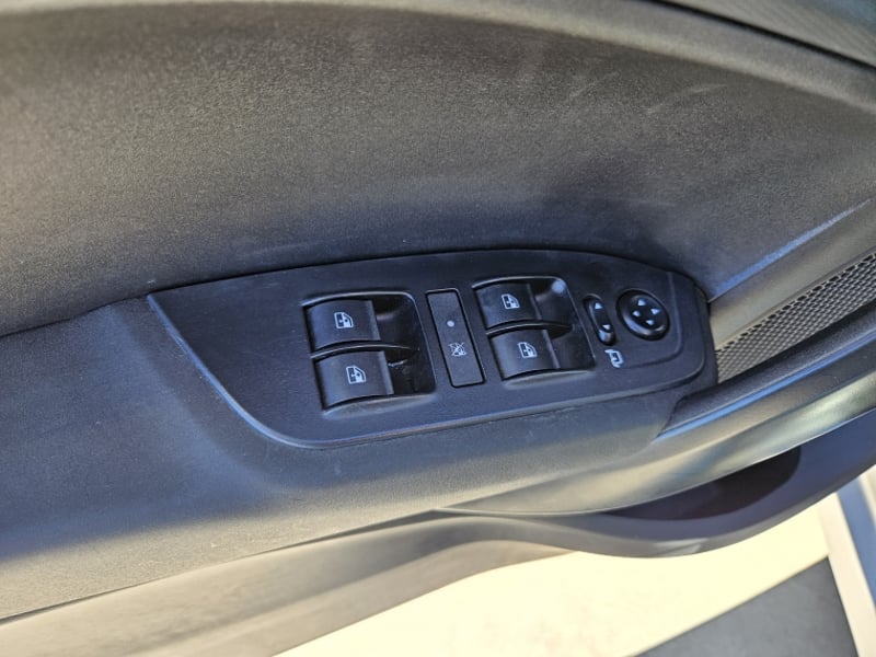 Fiat Cronos Drive 1.8 At 2022 - Imagen 13 de 20
