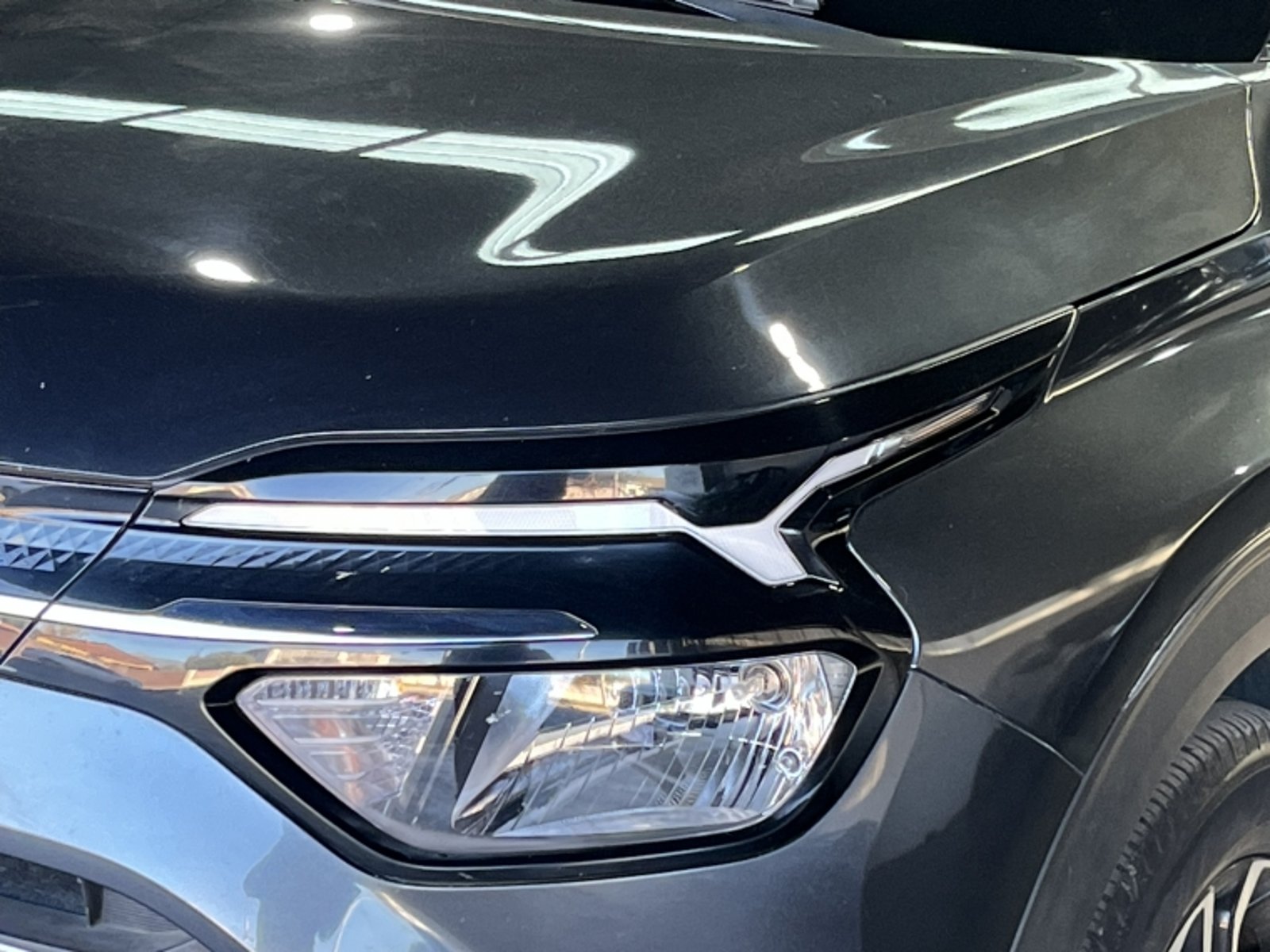 KIA Carens Ex 1.4 Aut 2023 - Imagen 12 de 20