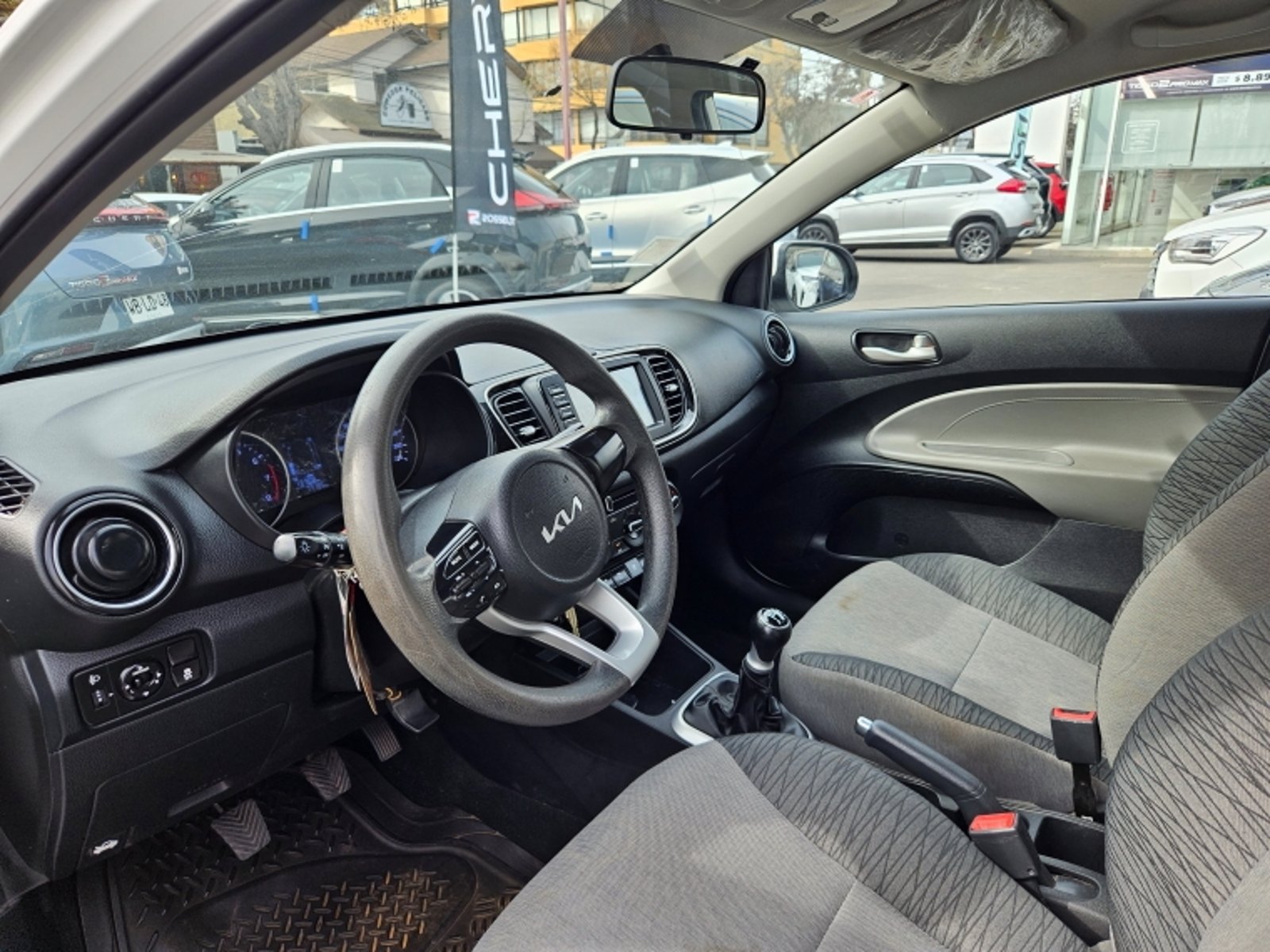 Kia Soluto Mpi 1.4 2023 - Imagen 13 de 20