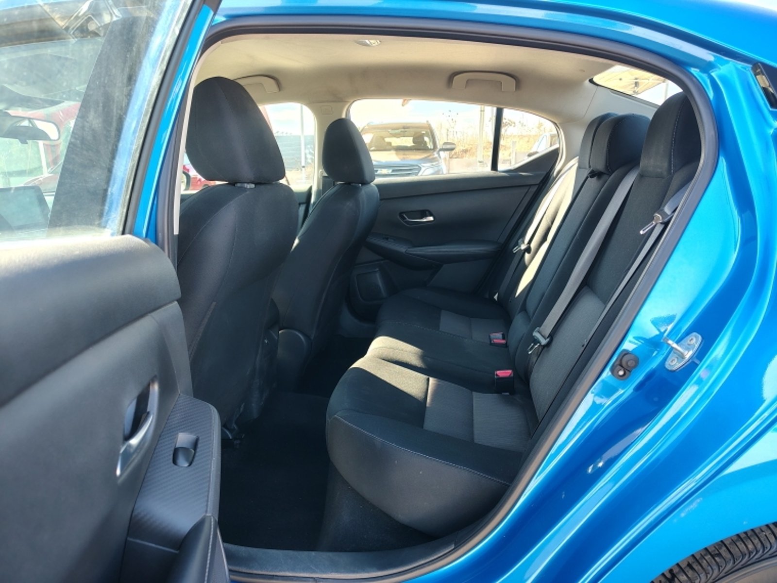 NISSAN Sentra 2.0 Mec 4x2 2021 - Imagen 8 de 20