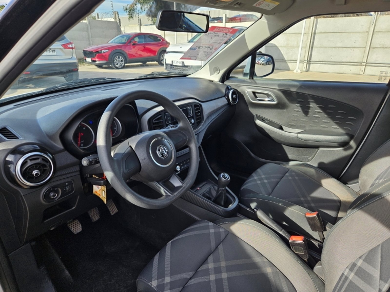 MG 3 Std 1.5 2022 - Imagen 12 de 19