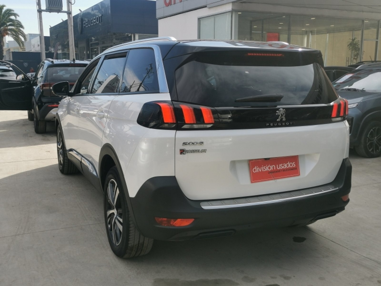 PEUGEOT 5008 Blue Hdi 1.5 At 2021 - Imagen 7 de 19