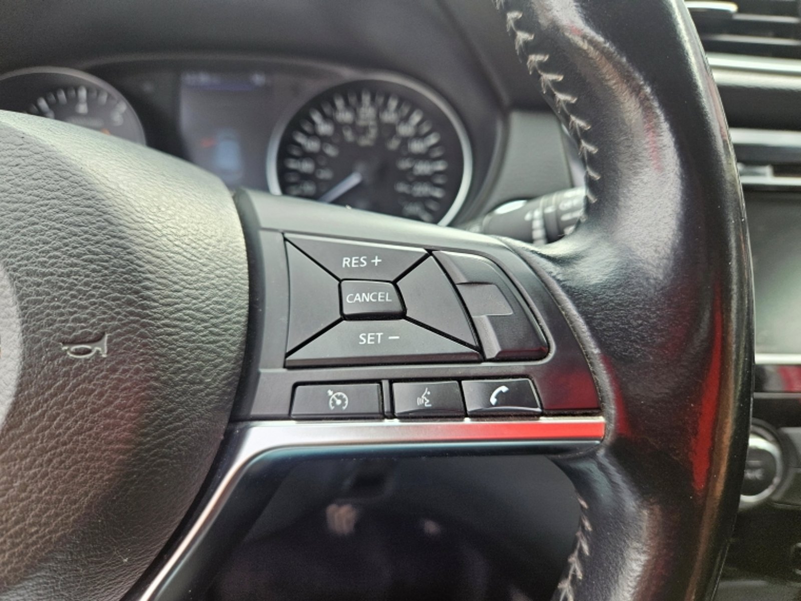 Nissan Qashqai J11 2.0 2021 - Imagen 18 de 20