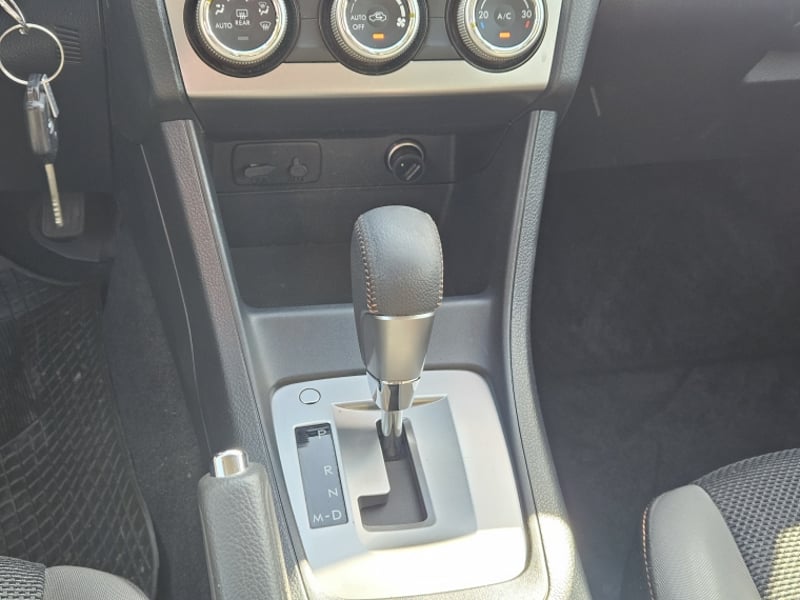 Subaru Xv Awd Cvt 2.0i 2016 - Imagen 12 de 20