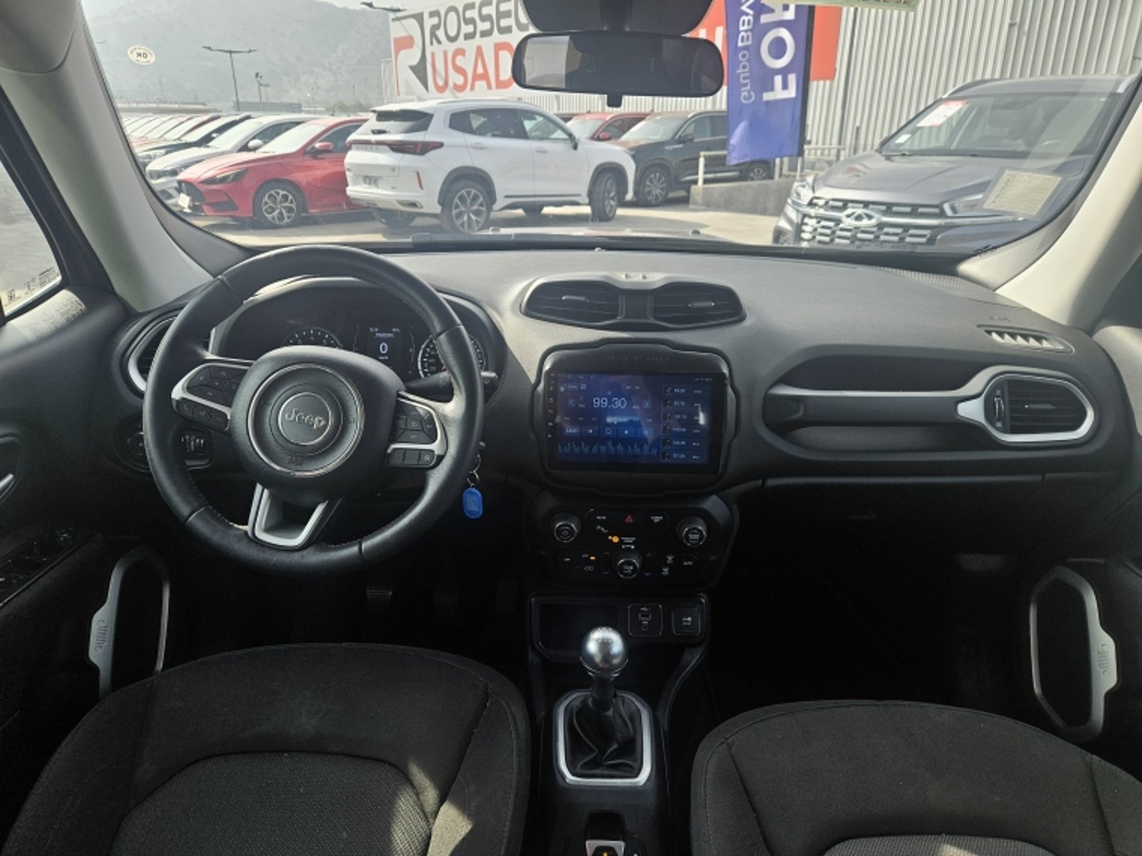 JEEP Renegade Sport 1.8 2023 - Imagen 9 de 20