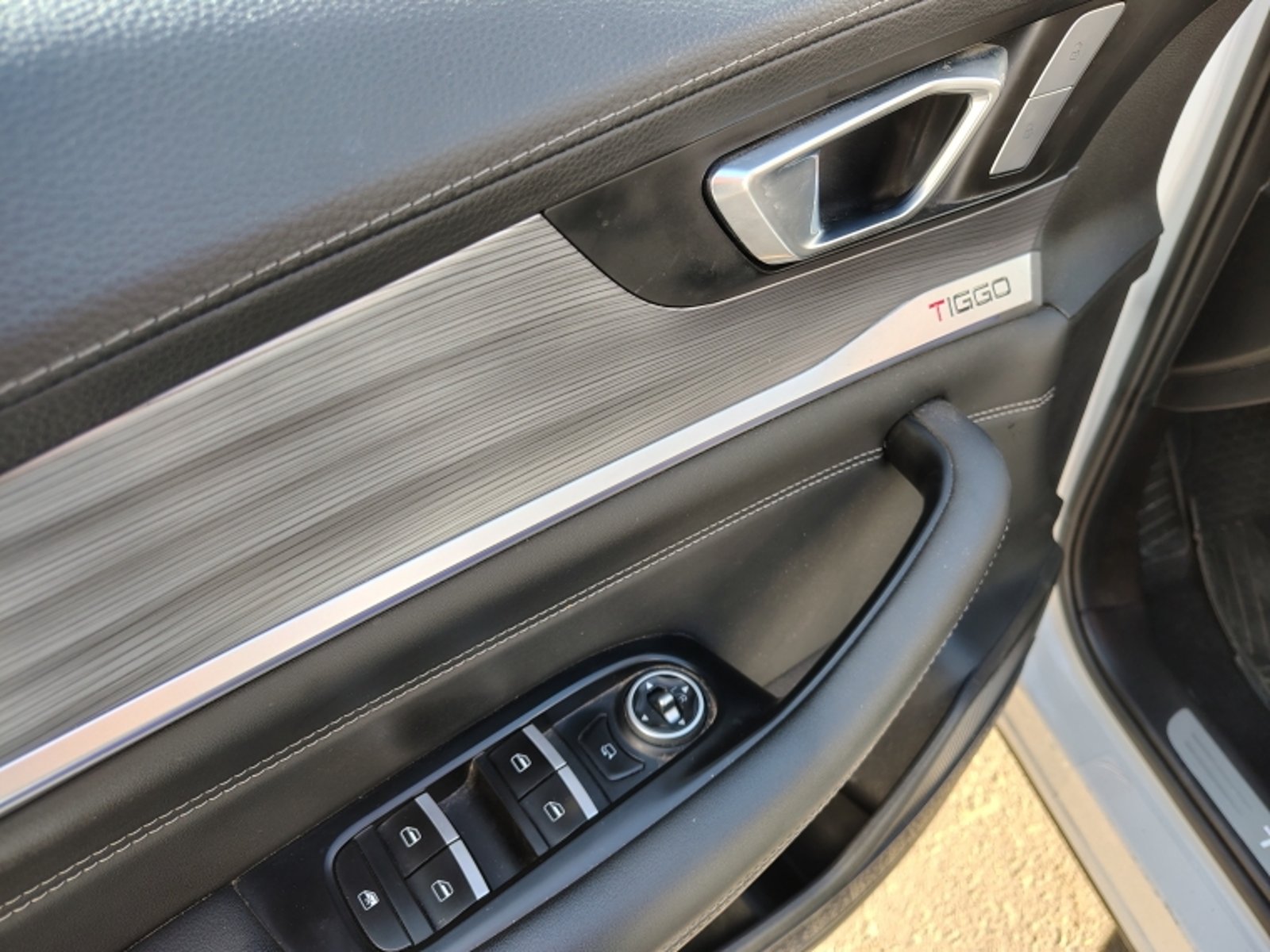 CHERY Tiggo 8 Pro Glx Dct 1.6 Aut 2023 - Imagen 11 de 20