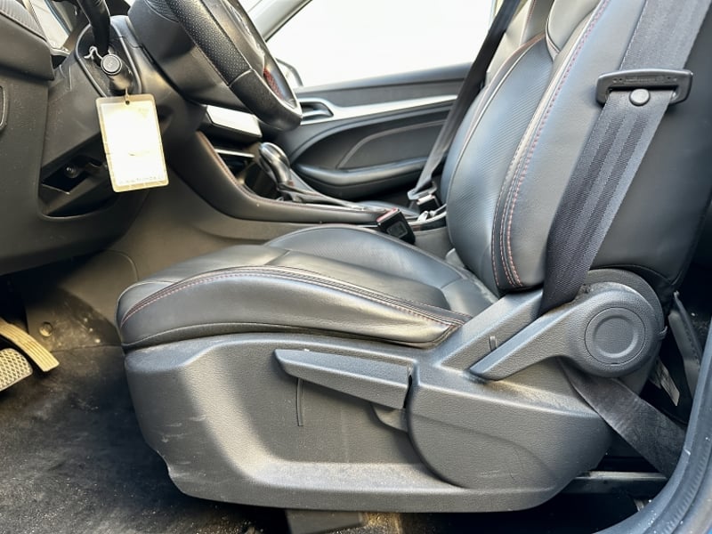 MG Zx Dlx 1.5 Aut 2022 - Imagen 16 de 20