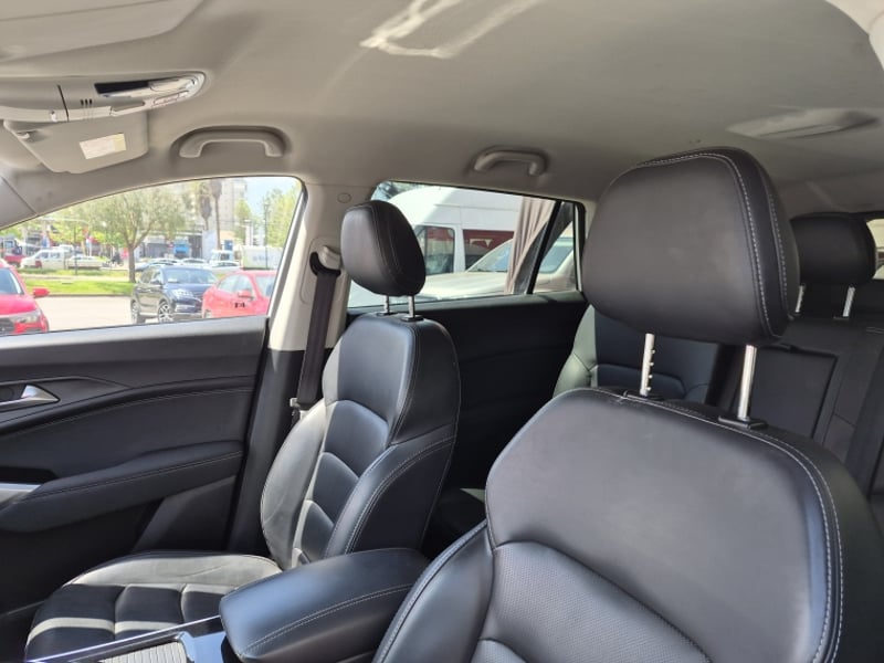 JAC Js8 Luxury 1.5 Aut 2024 - Imagen 16 de 20