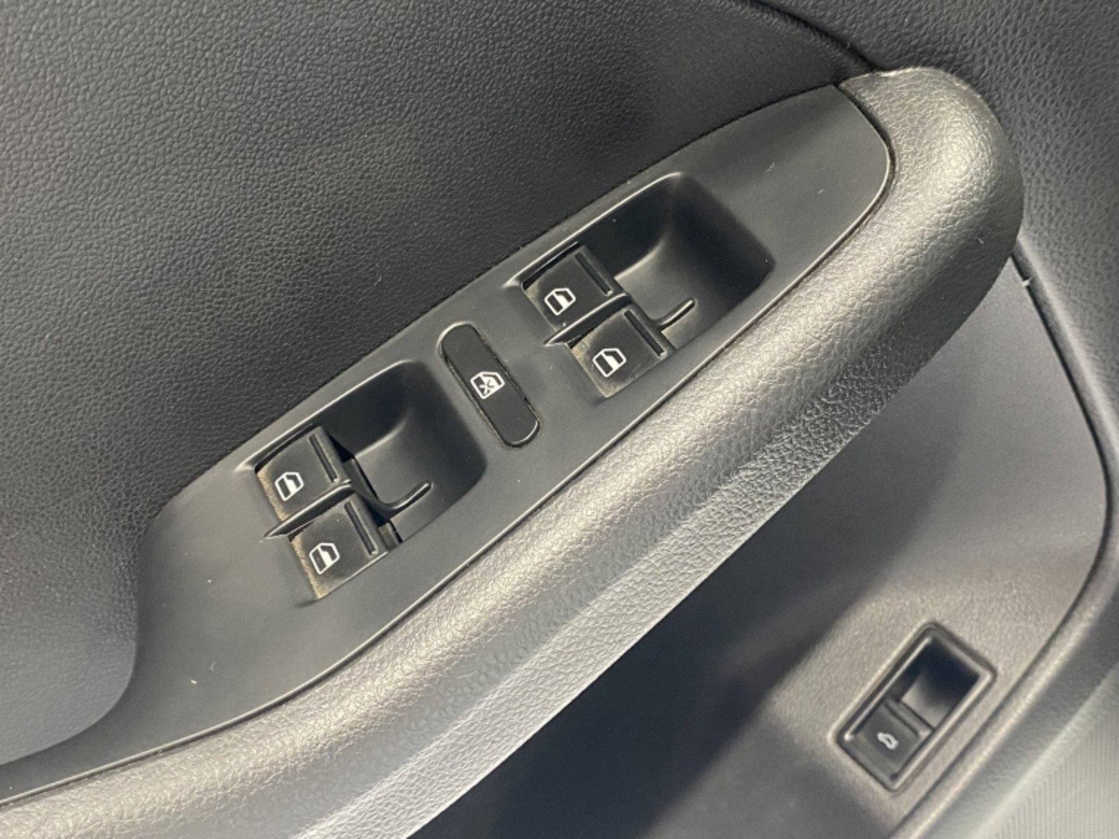 Volkswagen Bora Tdi Advance 2.0 At 2017 - Imagen 9 de 20