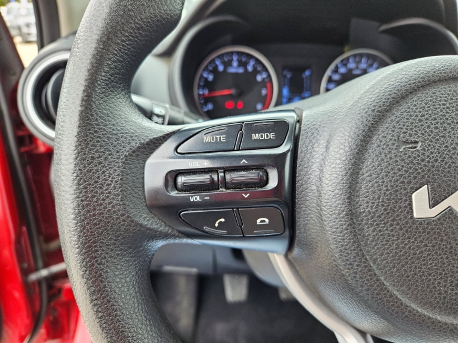 Kia Soluto Mpi 1.4 2024 - Imagen 13 de 18