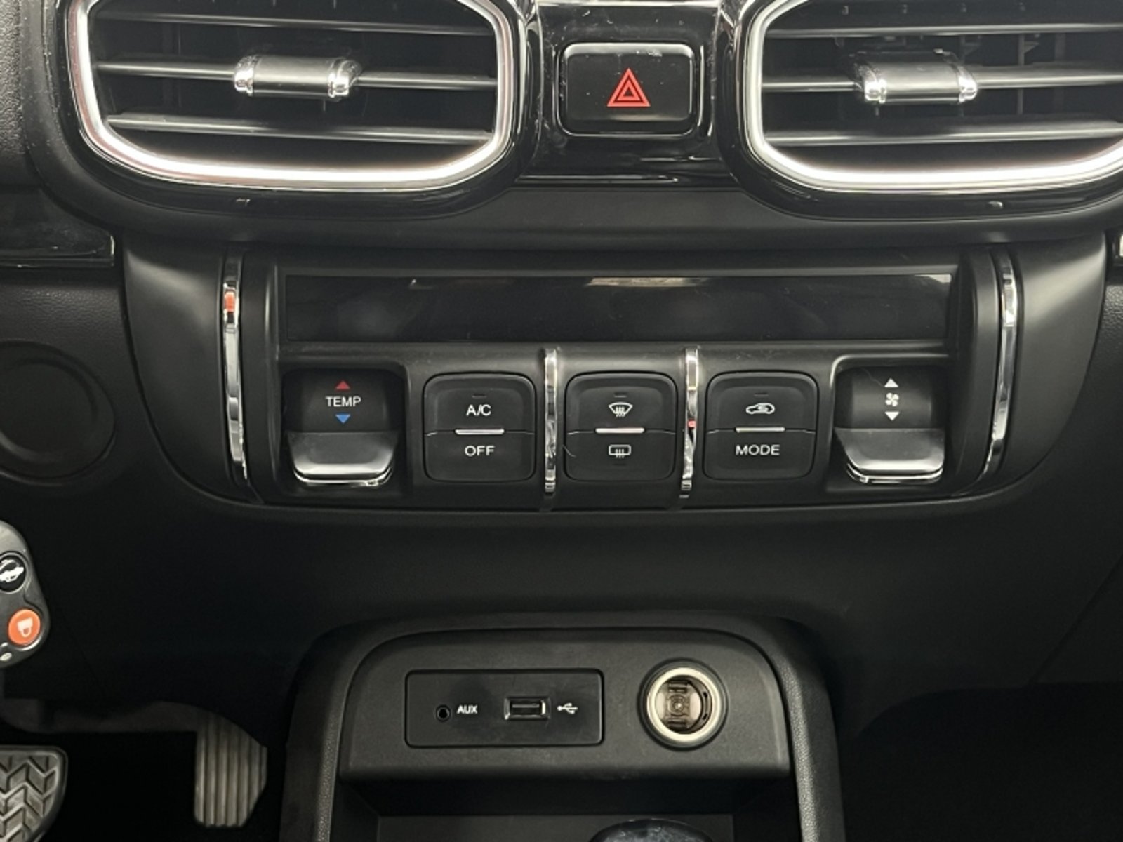 Dongfeng Ax4 1.6 2020 - Imagen 20 de 20