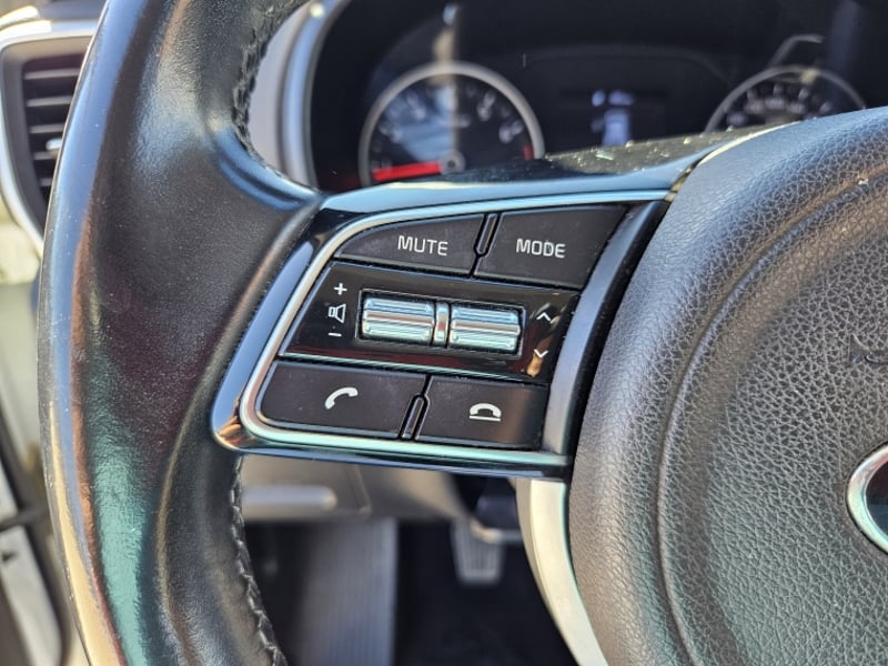 Kia Sportage Lx 2.0l Gsl 6mt 2wd 4x2 2019 - Imagen 17 de 20