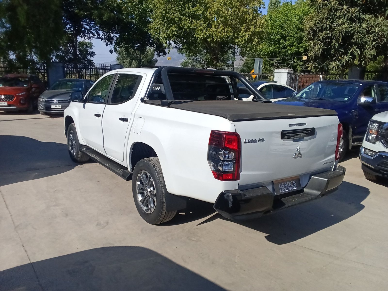 Mitsubishi L200 DAKAR 4X4 2.4 2023 - Imagen 6 de 20