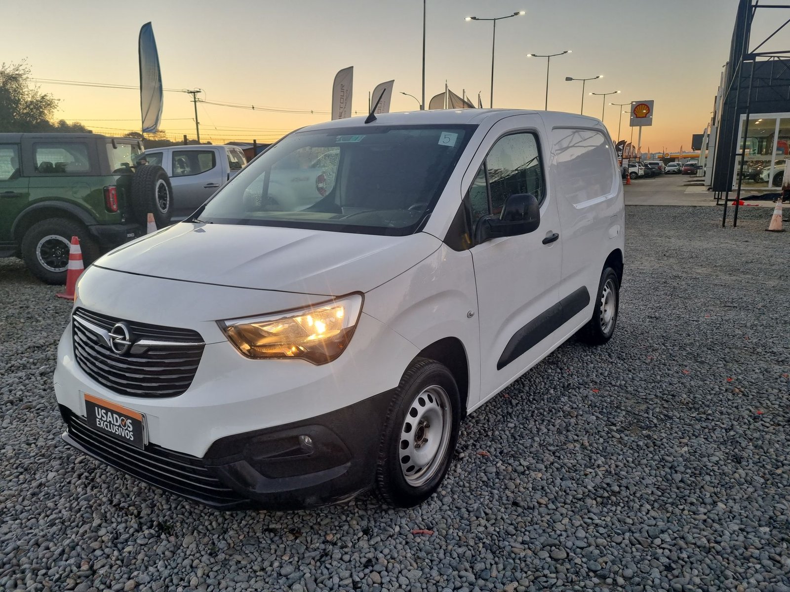 Opel COMBO HDI 92 L1 5P 1.6 2021 - Imagen 4 de 15