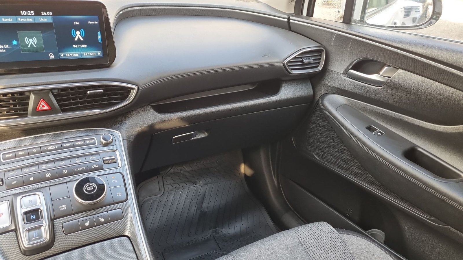 Hyundai SANTA FE MPI 4WD 2.5 AUT 2024 - Imagen 11 de 20