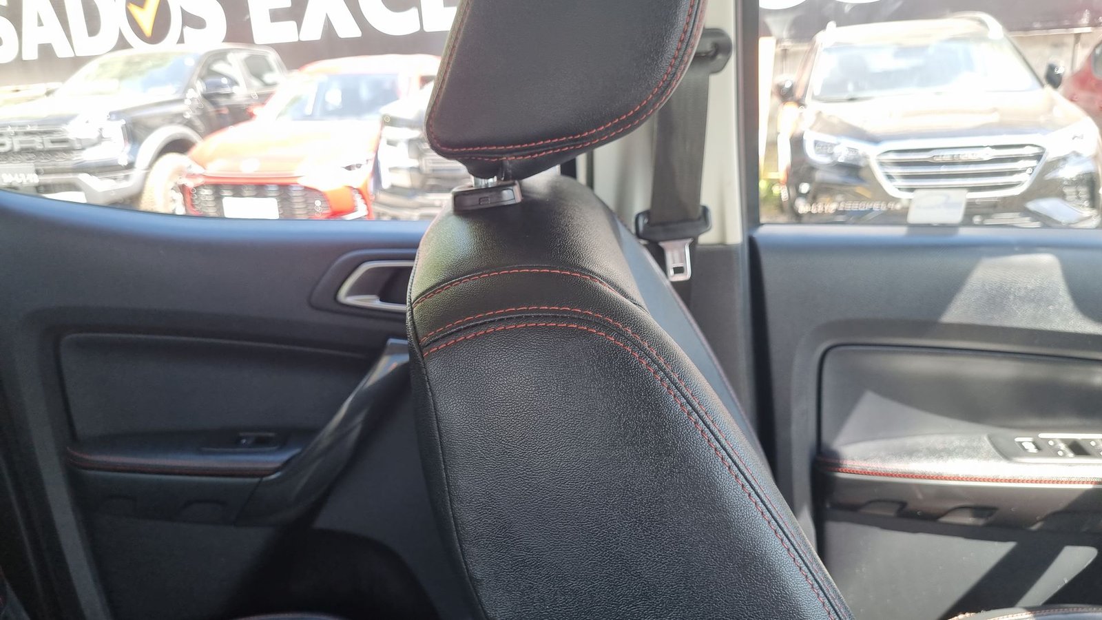 Ford RANGER FX4 4X4 3.2 AT 2023 - Imagen 16 de 20