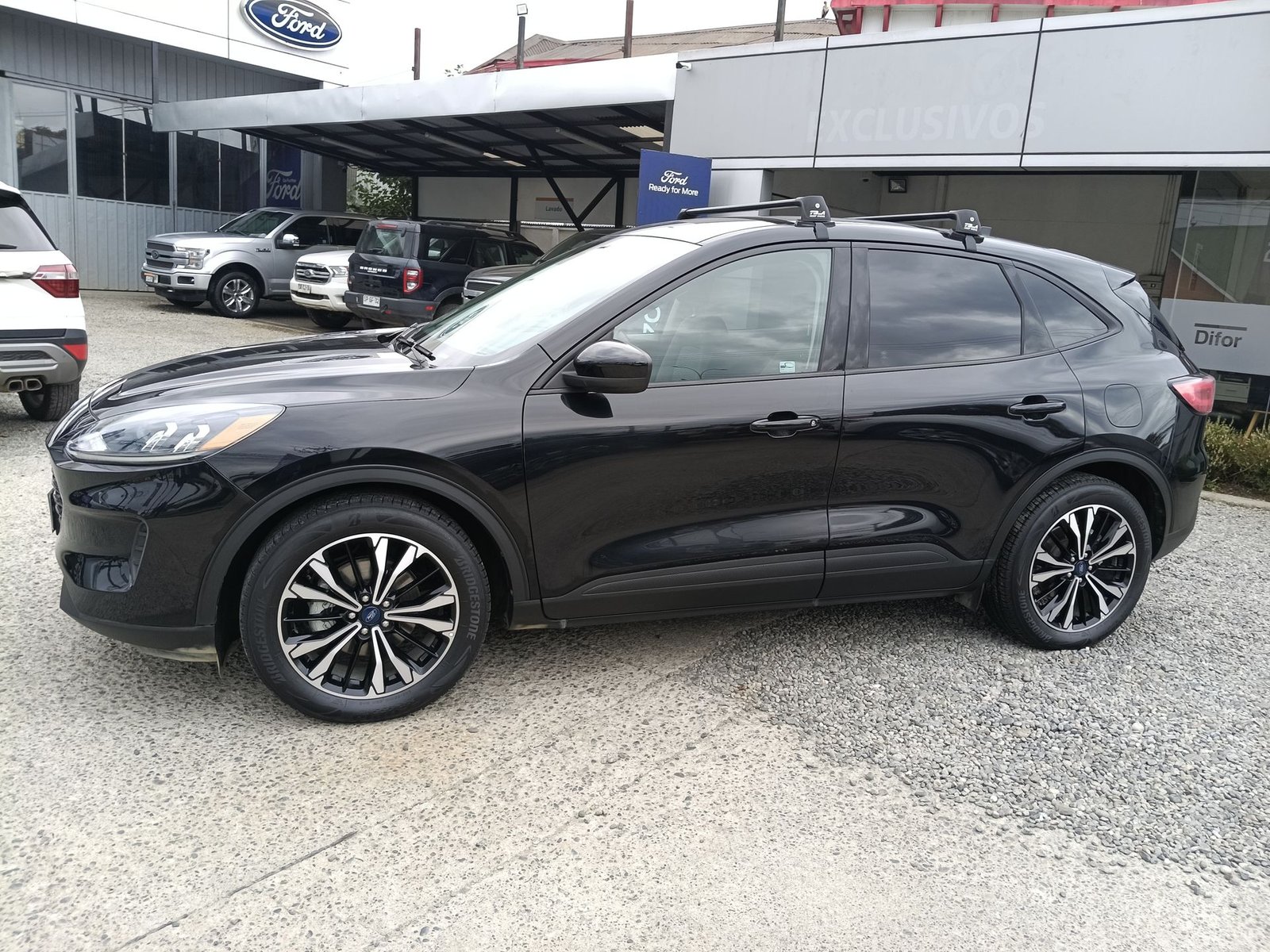 Ford ESCAPE DURA D4 2.5 AUT 2023 - Imagen 5 de 20