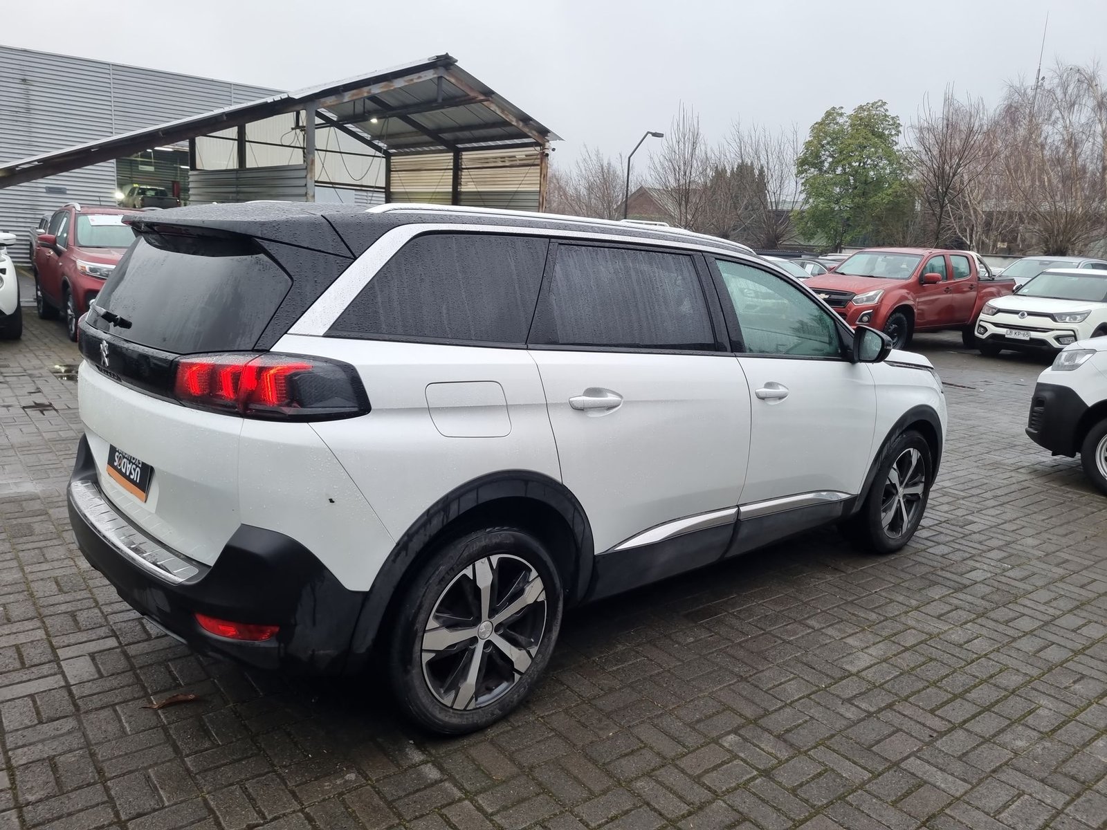Peugeot 5008 ALLURE 1.5 AUT 2021 - Imagen 8 de 20
