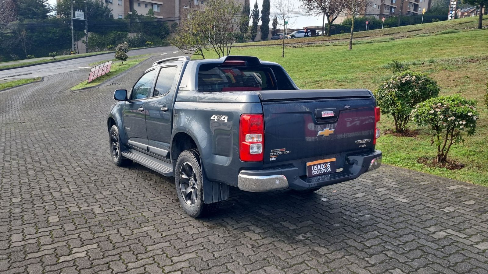 Chevrolet COLORADO DCAB 4X4 2.8 AT 2023 - Imagen 8 de 15