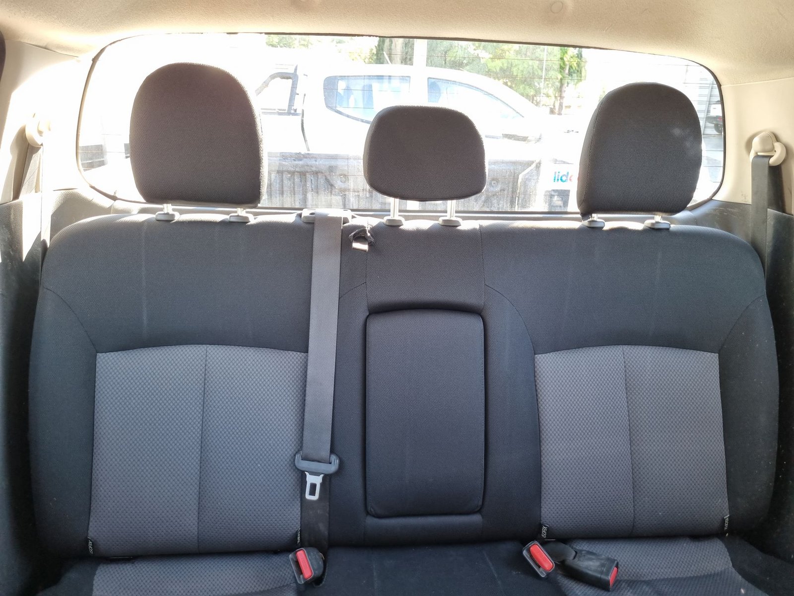 Mitsubishi L200 KATANA CRM 4X4 2.4 2022 - Imagen 13 de 20