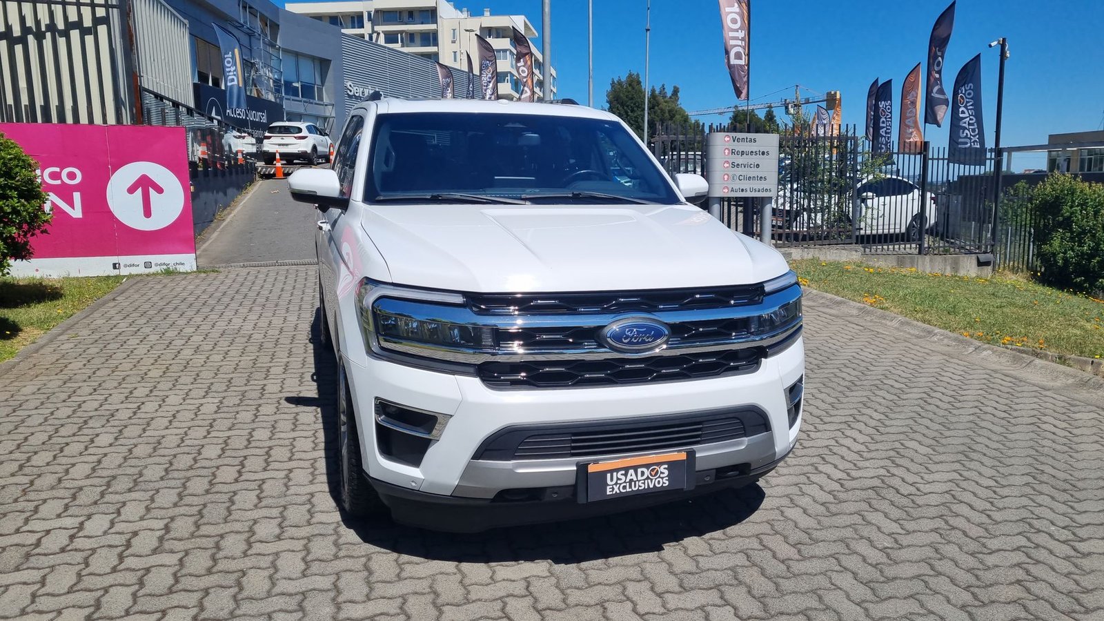 Ford EXPEDITION 4X4 3.5 AT 2024 - Imagen 3 de 15