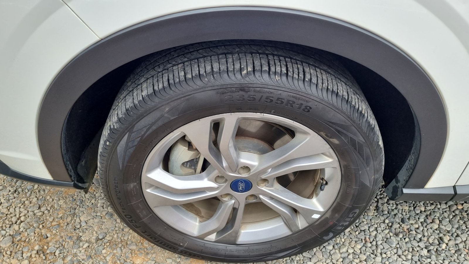 Ford TERRITORY 4X2 1.5 AUT 2024 - Imagen 18 de 20