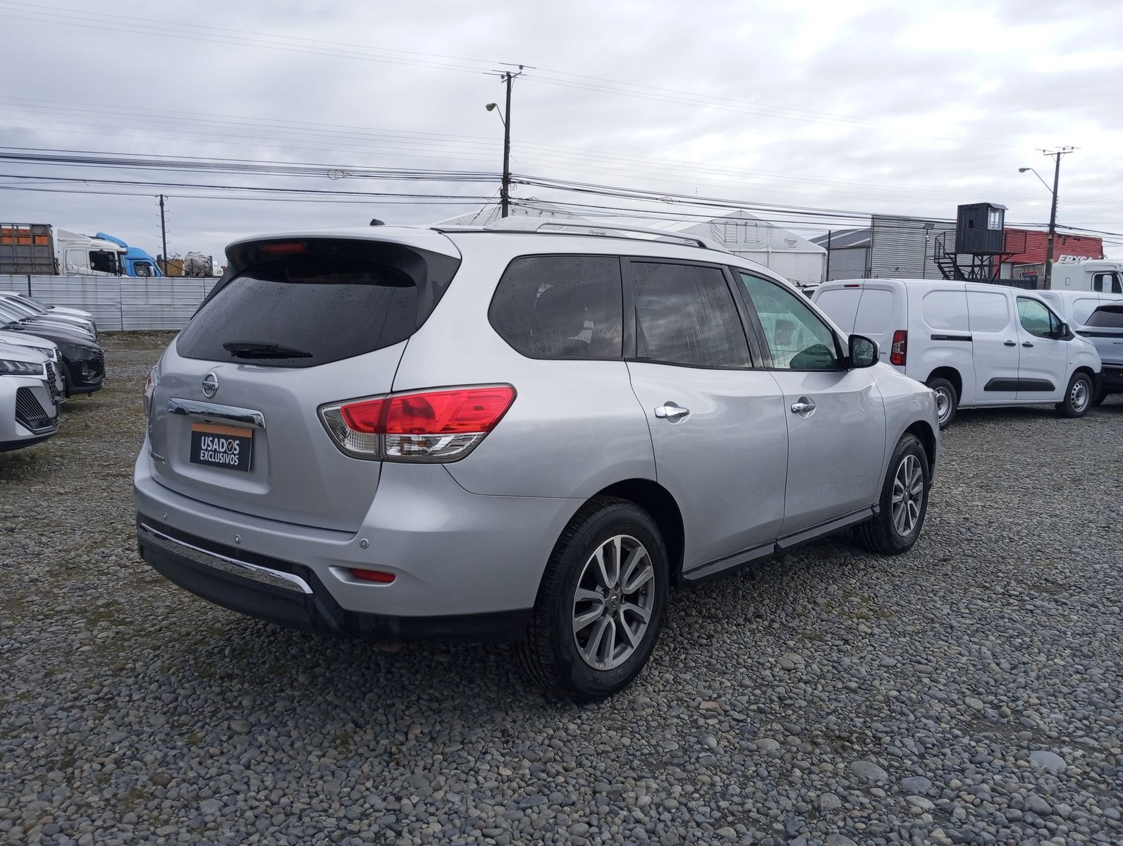 Nissan PATHFINDER SENSE 3.5 AUT 2016 - Imagen 8 de 20