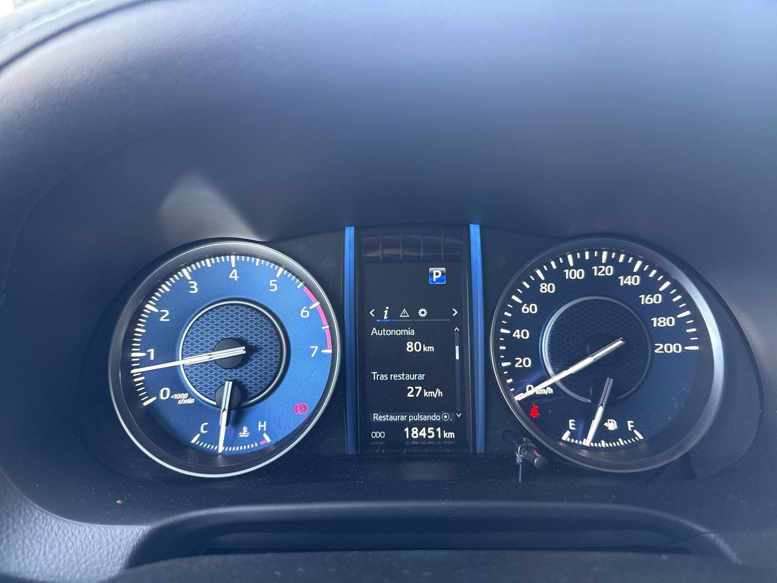 Toyota FORTUNER SRV 2.7 AUT 2023 - Imagen 15 de 20