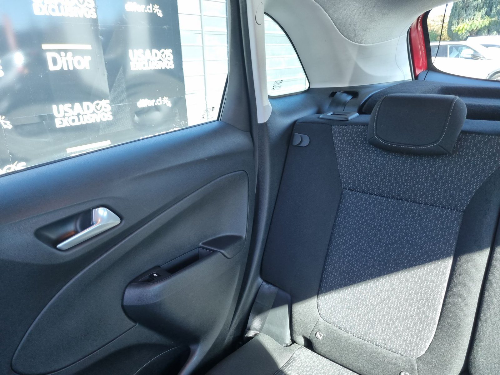 Opel CROSSLAND TD MT6 1.5 2023 - Imagen 12 de 20