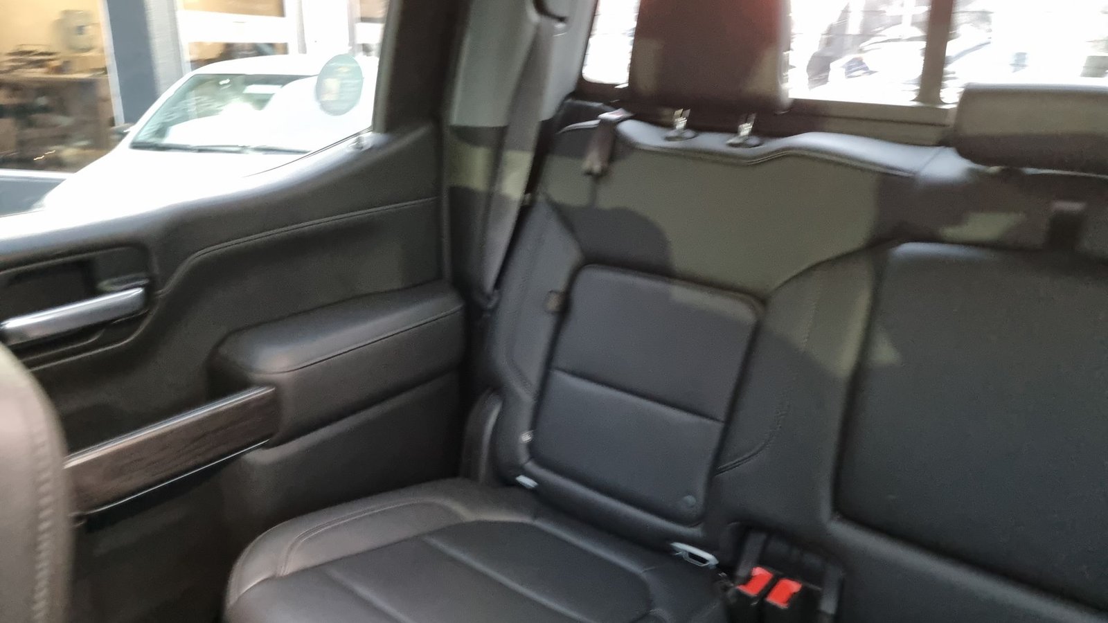 Chevrolet SILVERADO DCAB LTZ 5.3 AUT 2019 - Imagen 13 de 15