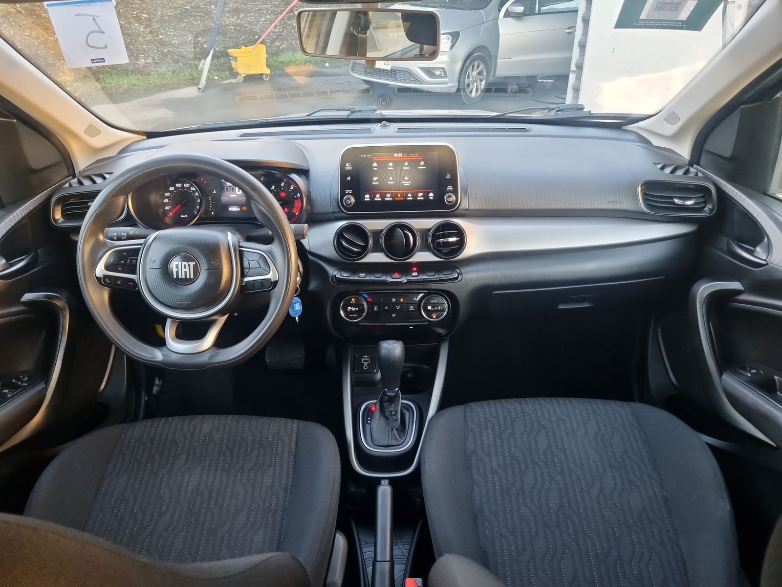 Fiat CRONOS DRIVE 1.8 AUT 2022 - Imagen 10 de 20
