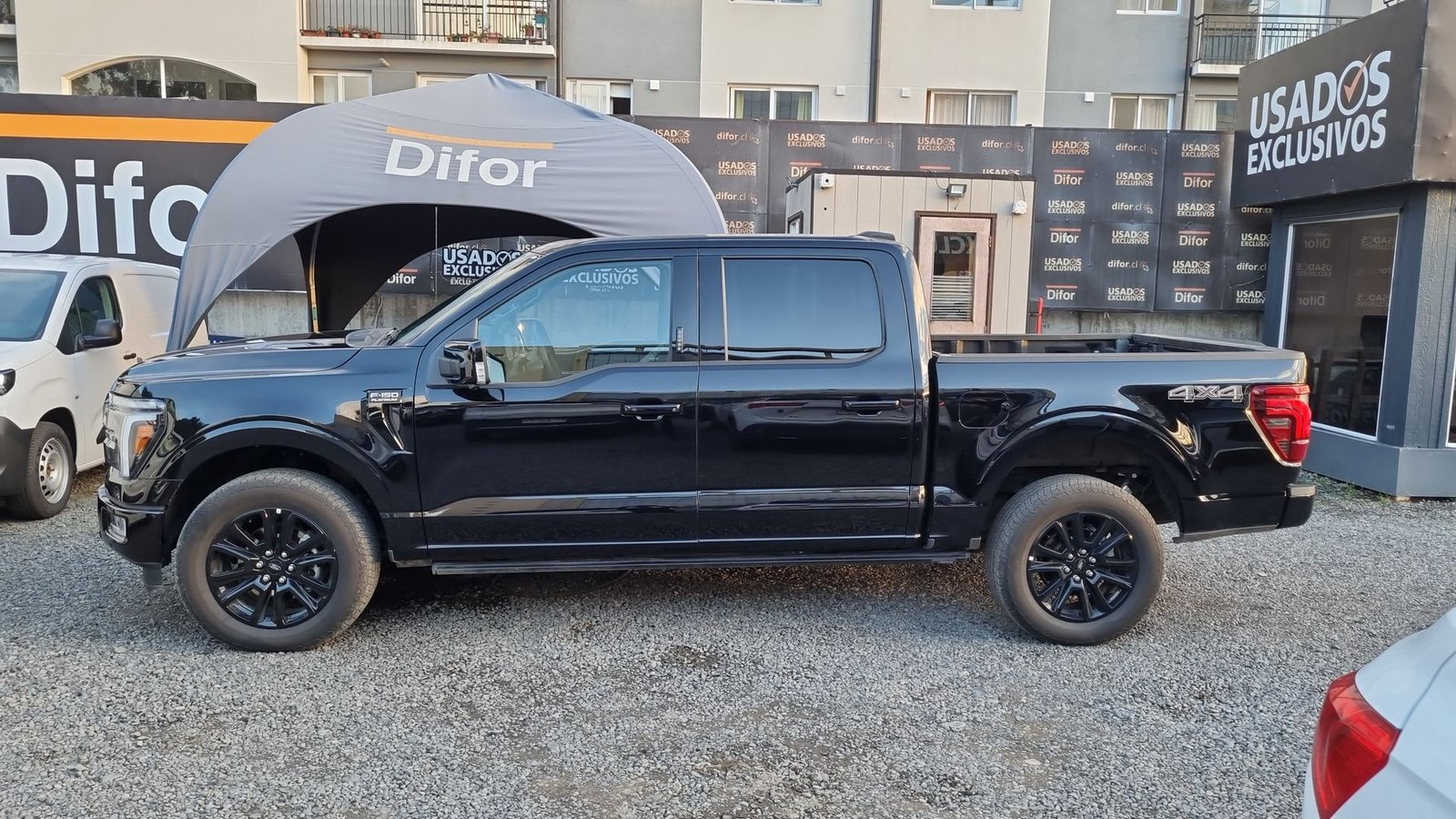Ford F-150 F150 CC PLATINUM 4X4 3.5 AUT 2025 - Imagen 5 de 20