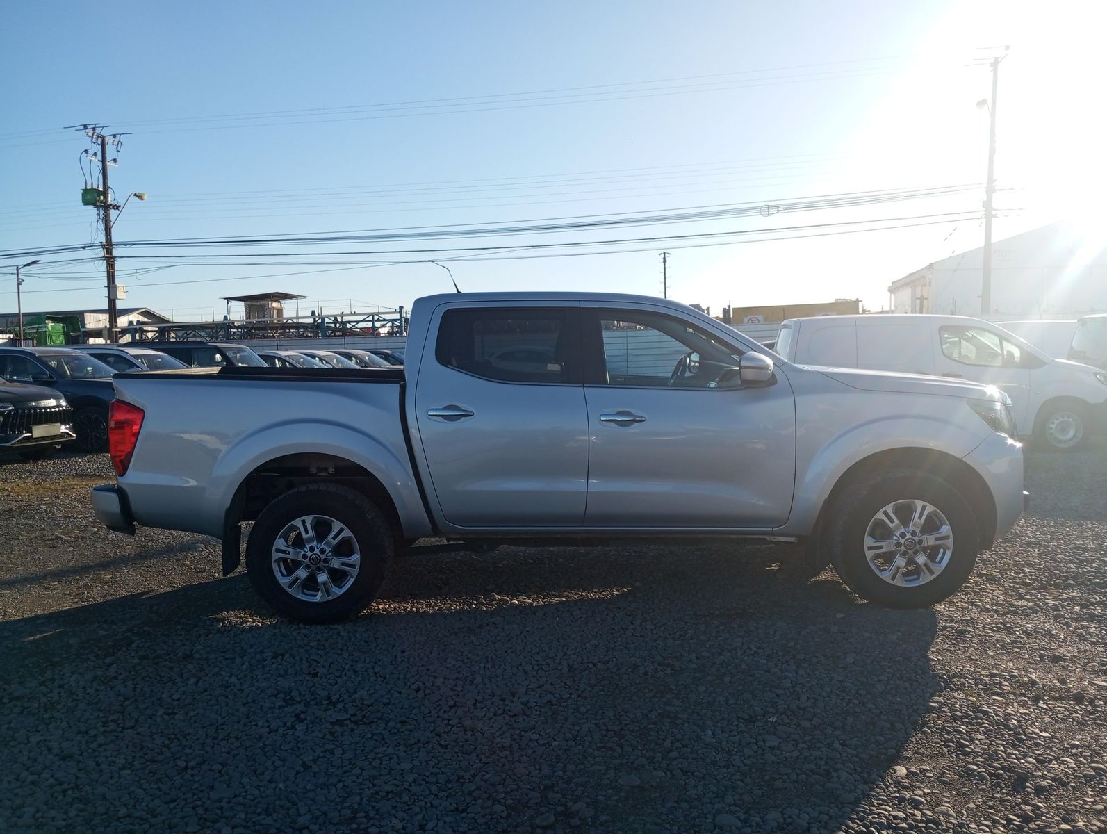 Nissan NAVARA D CAB 2.3 2022 - Imagen 9 de 20