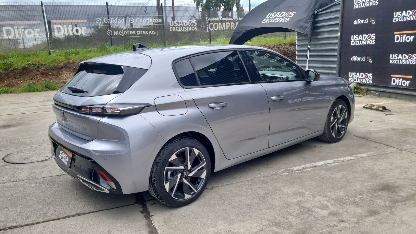 Peugeot 308 PURETECH 1.2 AUT 2025 - Imagen 3 de 15