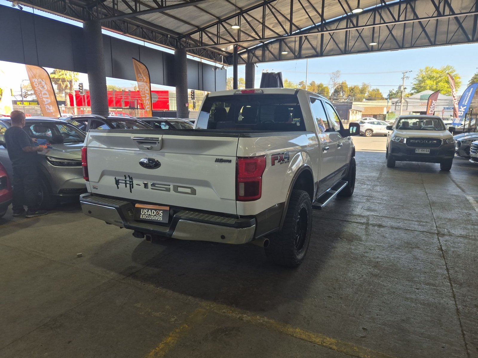 Ford F-150 F150 LARIAT 4X4 5.0 AT 2021 - Imagen 10 de 20