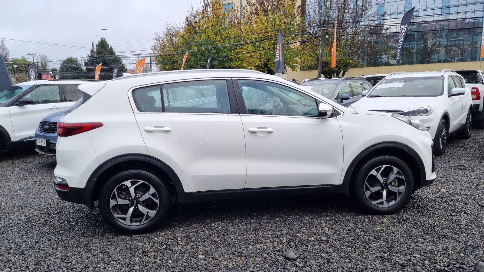 Kia SPORTAGE LX 2.0 2021 - Imagen 9 de 20