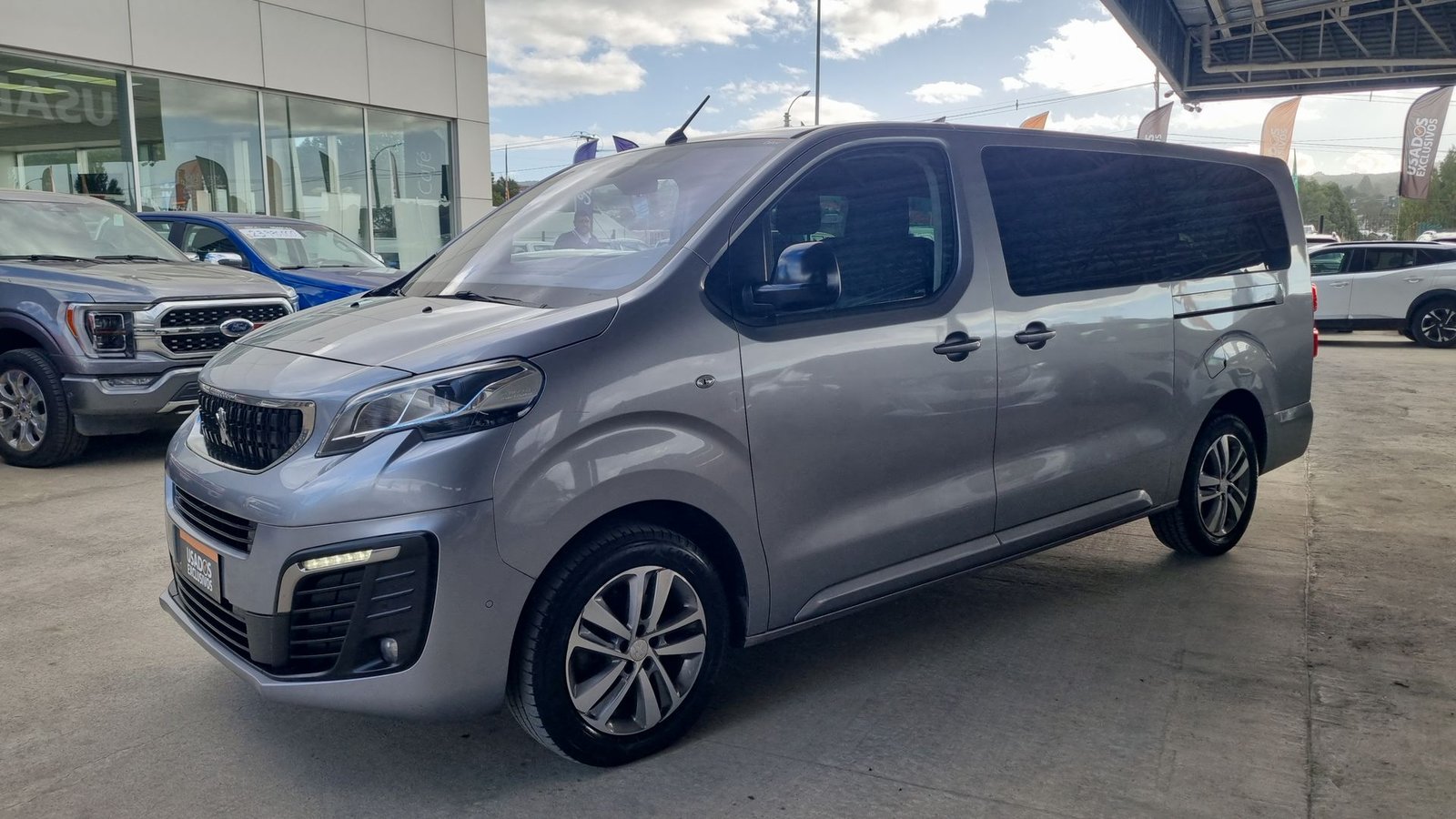 Peugeot TRAVELLER BLUEHDI 2.0 2024 - Imagen 9 de 20