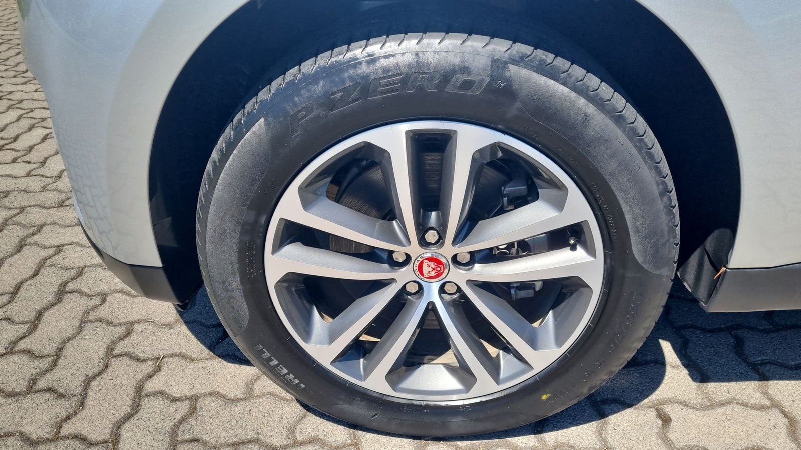 Jaguar F-PACE F PACE PRESTIGE 3.0 2017 - Imagen 14 de 20