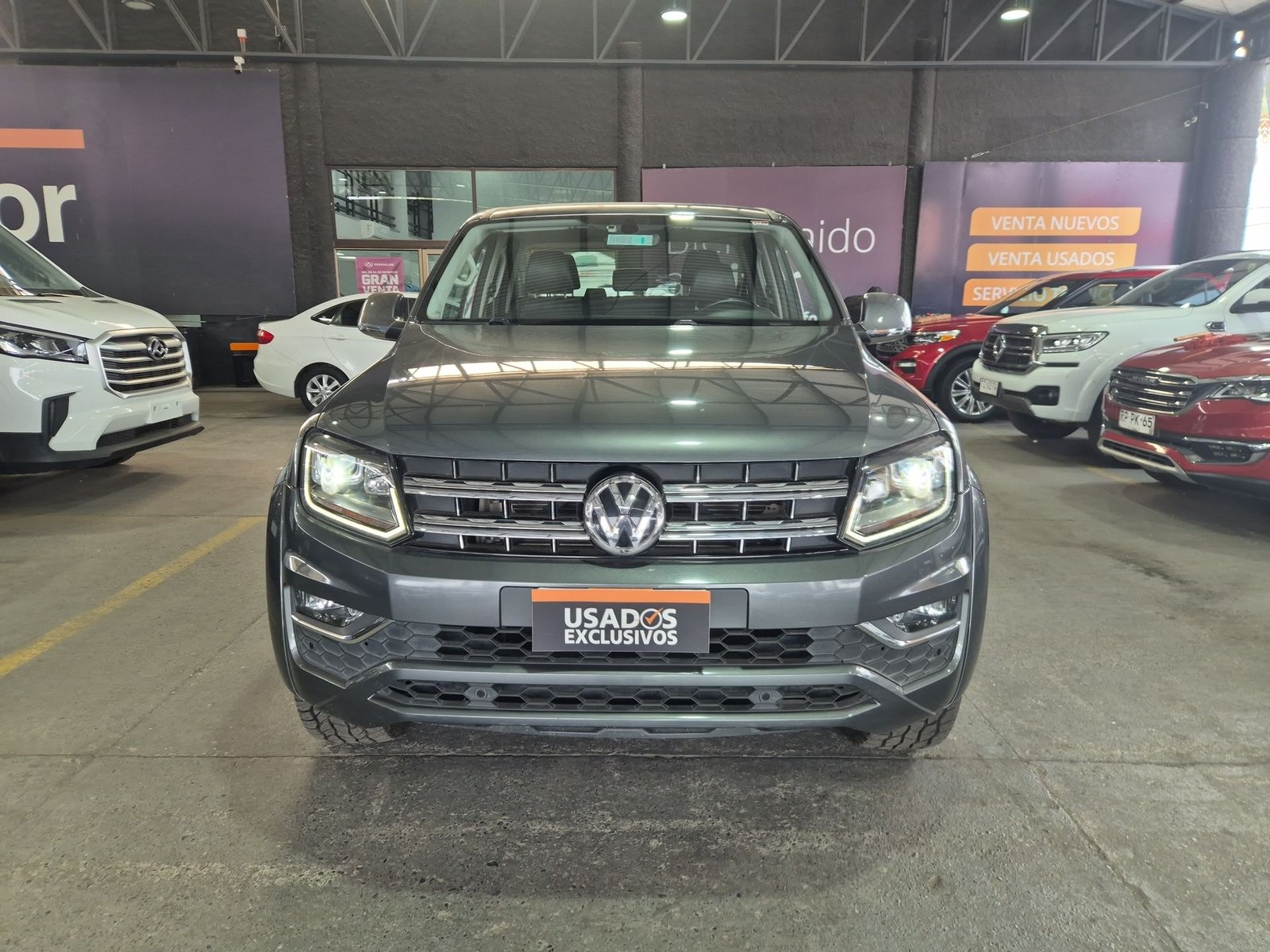 Volkswagen AMAROK HIGHLINE 4X4 2.0 AUT 2021 - Imagen 3 de 20