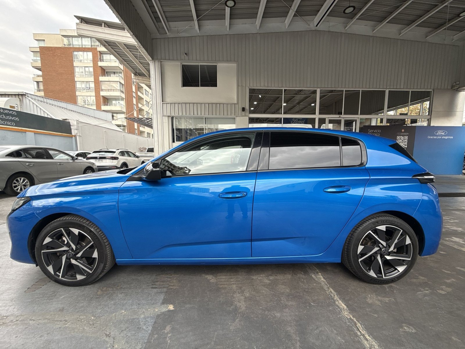 Peugeot 308 BLUEHDI 1.5 AUT 2024 - Imagen 5 de 20