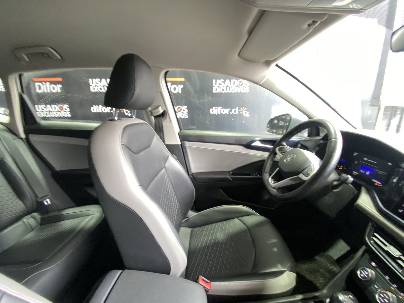 Volkswagen TAOS TSI 1.4 AT 2023 - Imagen 20 de 20