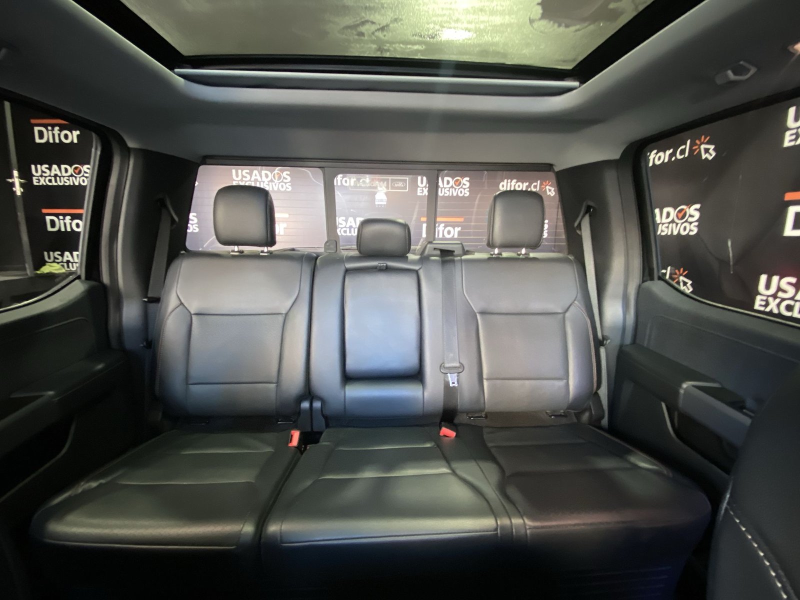 Ford F-150 F150 LARIAT LUXURY 4X4 5.0L AUT 2023 - Imagen 18 de 20