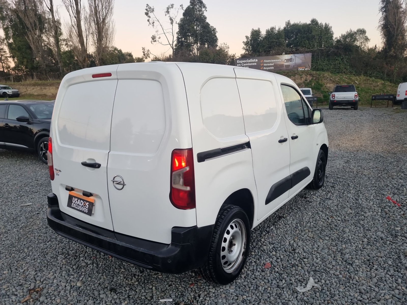 Opel COMBO HDI 92 L1 5P 1.6 2021 - Imagen 8 de 15